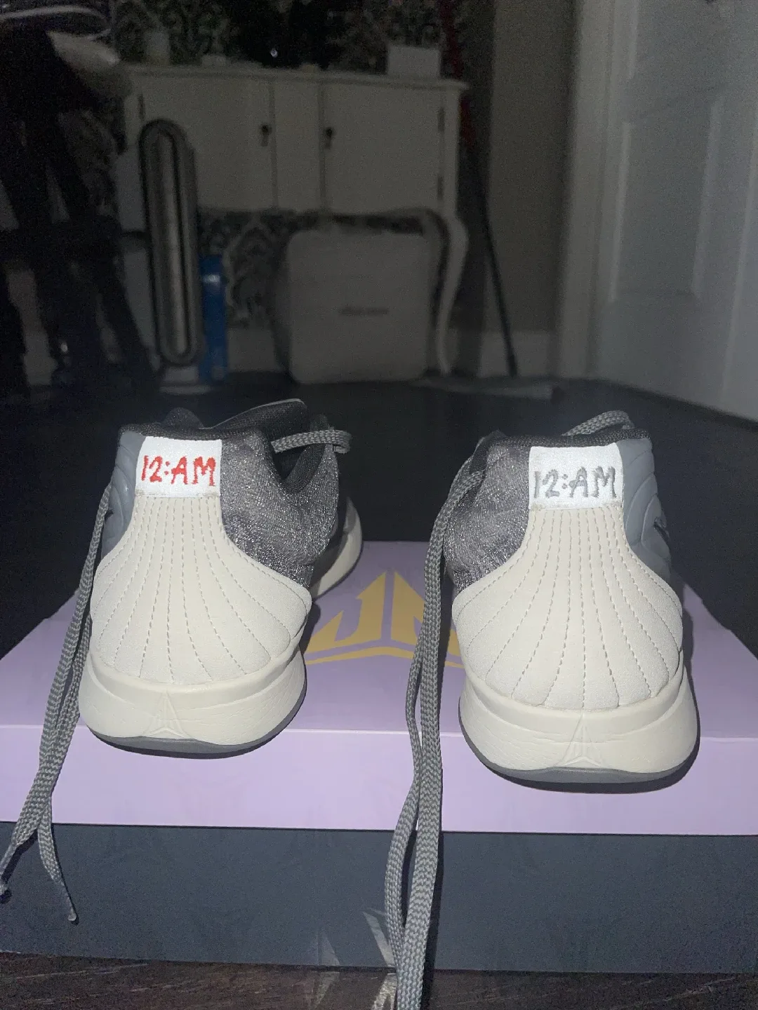 Nike Zoom Freak 4 Grey Basketball Shoes image indicator(4)