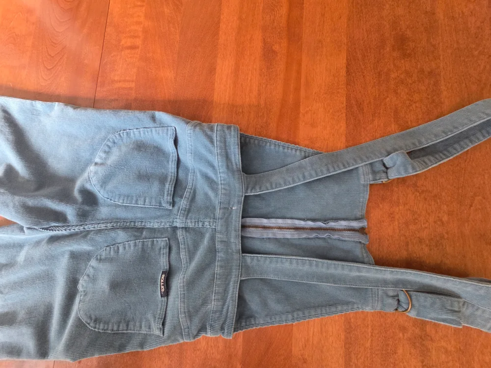 Dakota Corduroy Overalls - Size Small image indicator(3)