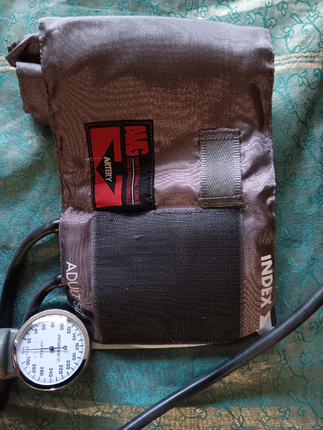 MG Professional Series Blood Pressure Monitor image indicator(2)