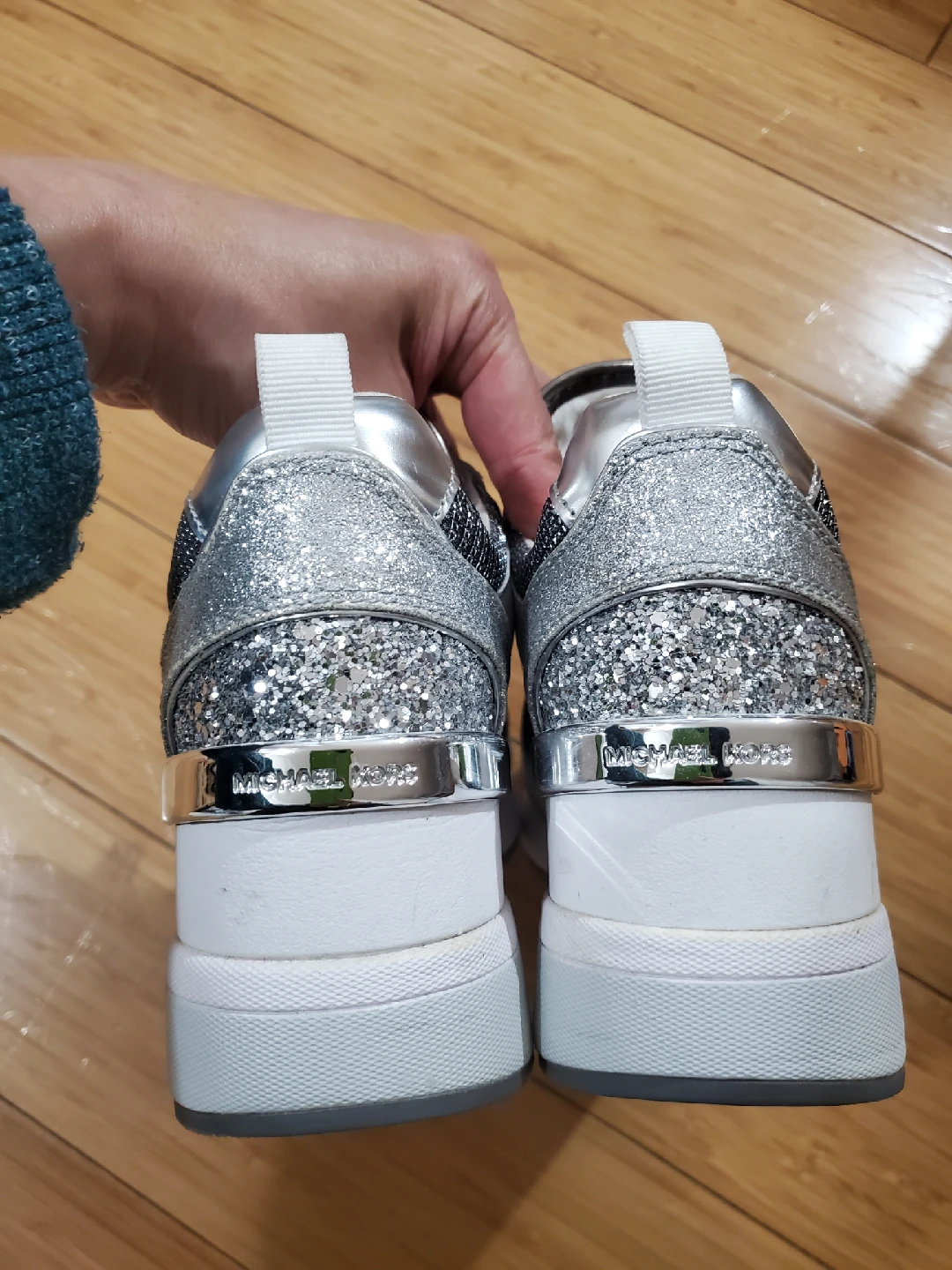 MICHAEL KORS Women's CRISTA Glitter Trainer Size 5M - photo 5