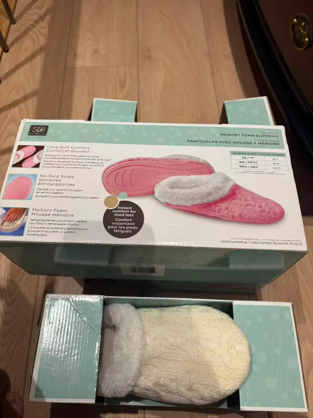 Sarah Peyton Wellness Cable Knit Slippers - NEW image indicator(6)