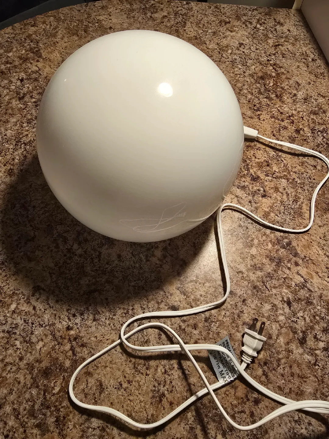 Ikea Fado Lamp thumbnail