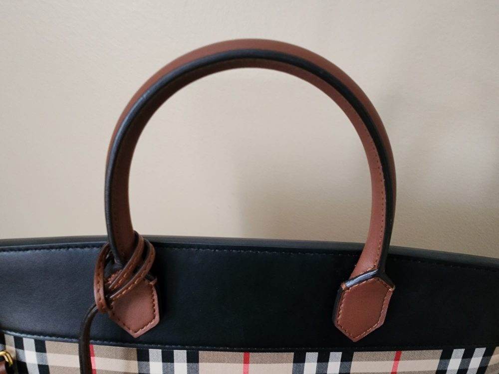 Burberry Tote Bag - photo 4