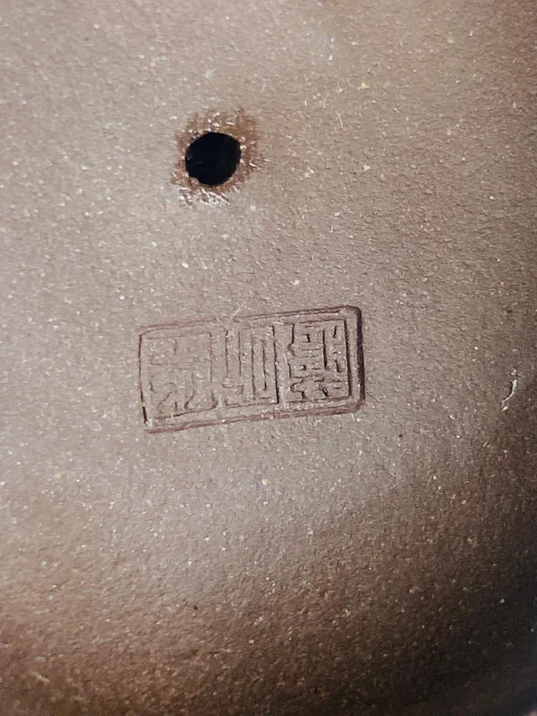 Set of 3 Chinese Clay Teapots yixing image indicator(4)