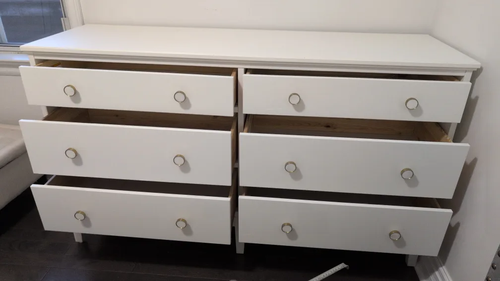White 6-Drawer Dresser image indicator(2)