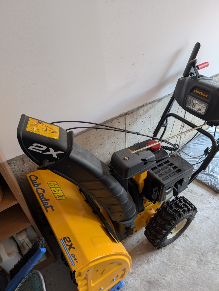 Cub Cadet 2X 24" Snow Blower