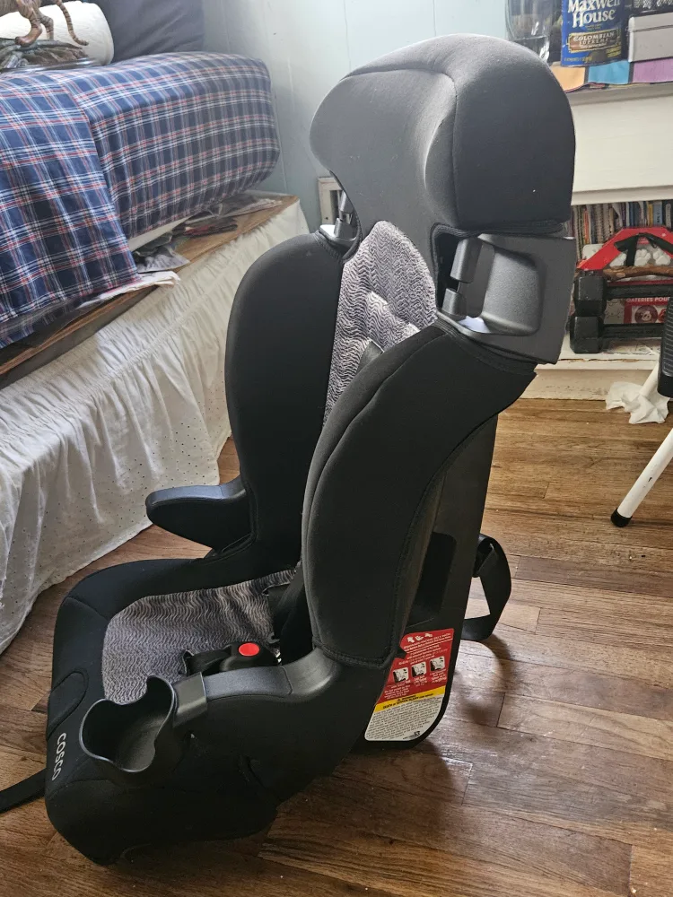 Cosco Highback Booster Car Seat - Black/Gray image indicator(3)