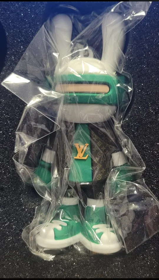 Louis Vuitton Key Chain & Vivienne Bag Charm Set image indicator(2)