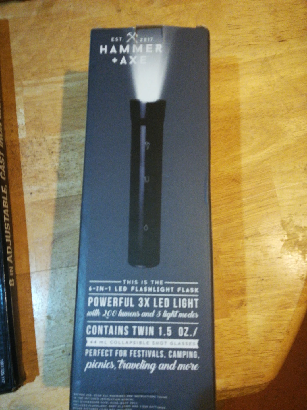 Hammer + Axe 6-in-1 LED Flashlight Flask - photo 2