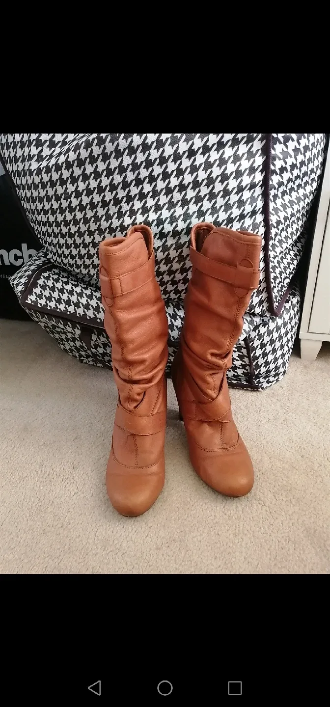 Steve Madden - Leather Upper Boots image indicator(2)