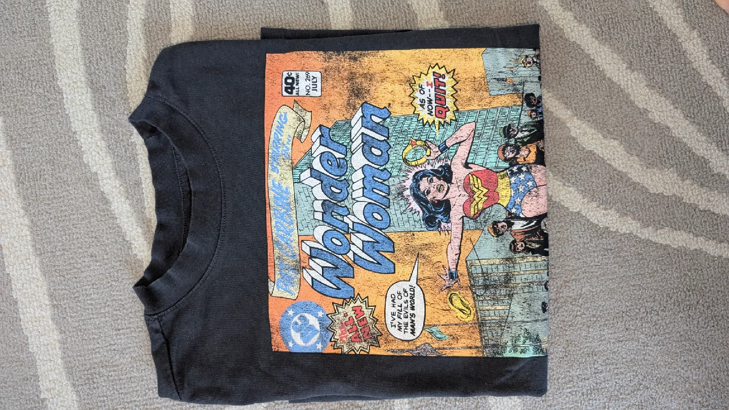 Wonder Woman Graphic T-Shirt - H&M XS