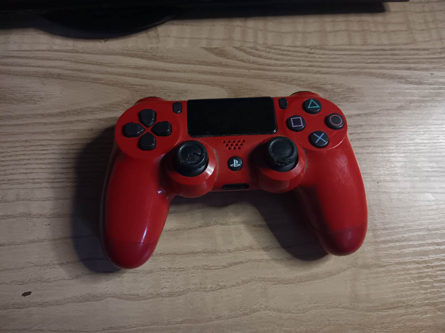 Sony PS4 Dualshock 4 Red Controller