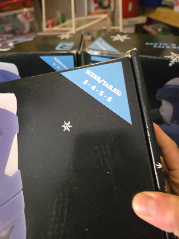 brand new kids ice skates image indicator(4)