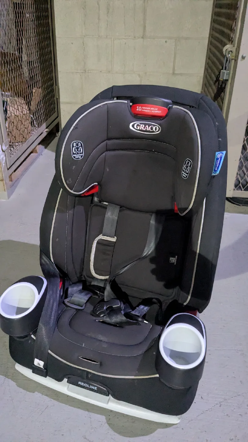 Graco 2-in-1 Booster Car Seat