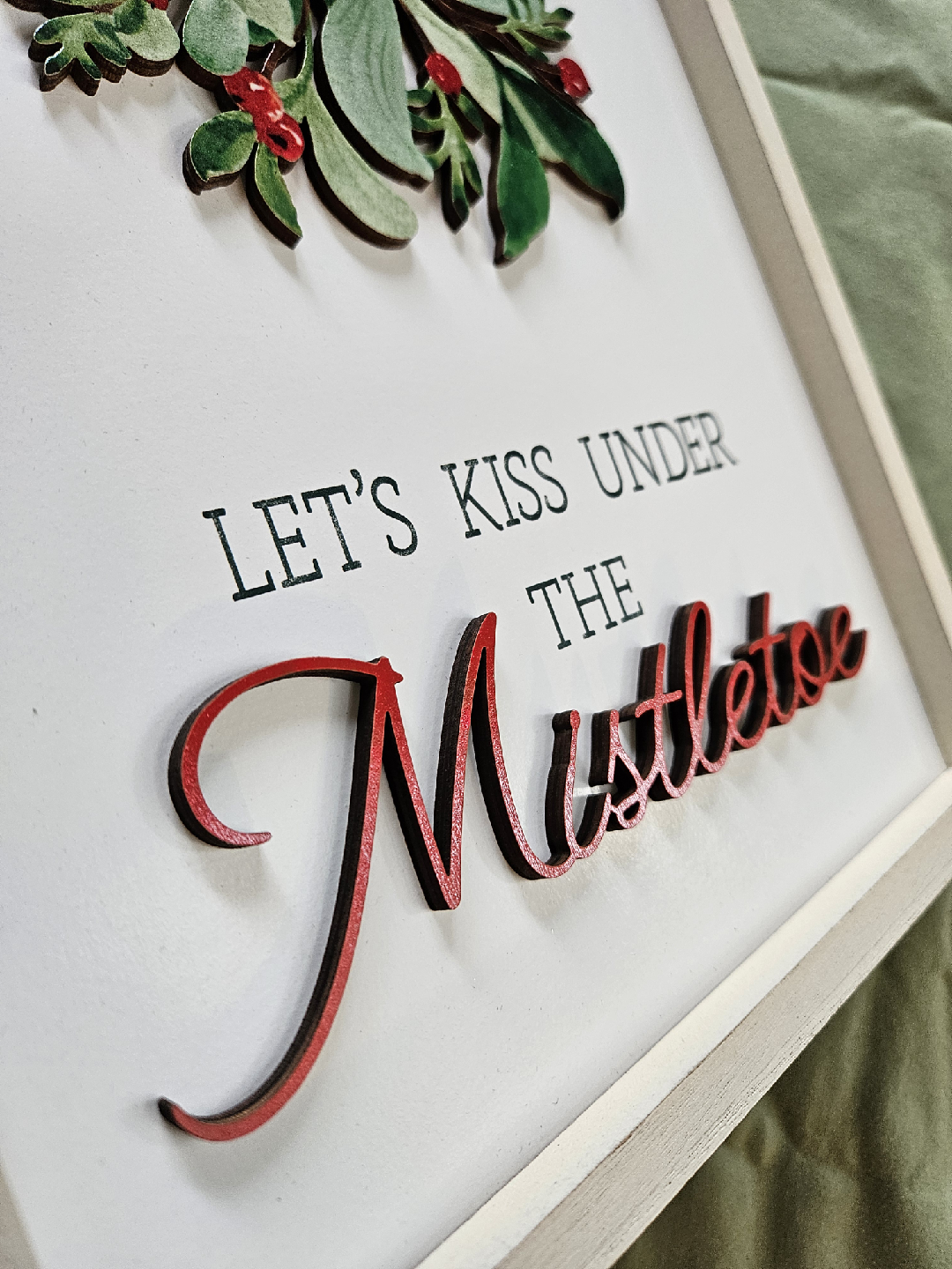 NEW Let's Kiss Under the Mistletoe Ashland Christmas Wall Decor - photo 4