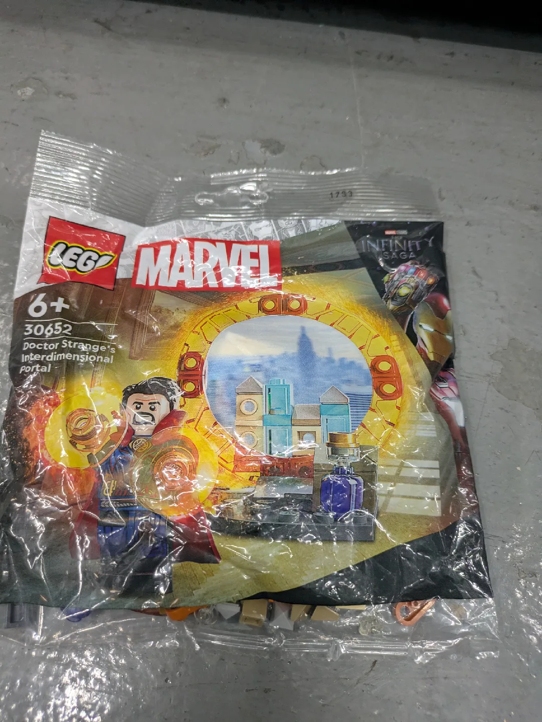 New LEGO 30652 Doctor Strange Interdimensional Portal image indicator(3)