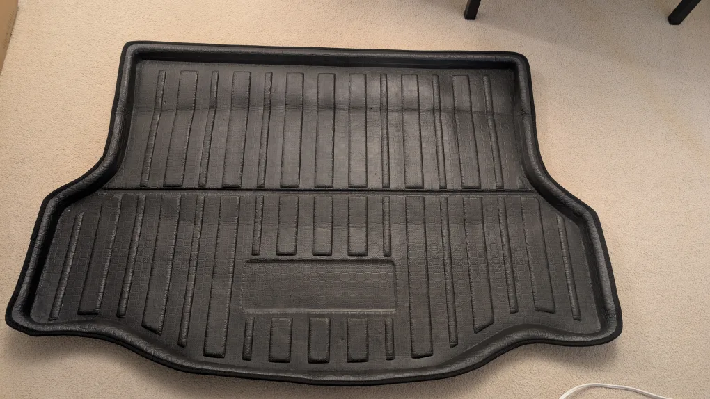 Black Trunk Cargo Liner Toyota RAV4 image indicator(2)
