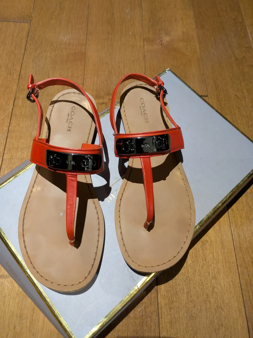 Coach Sandals Size 7B thumbnail