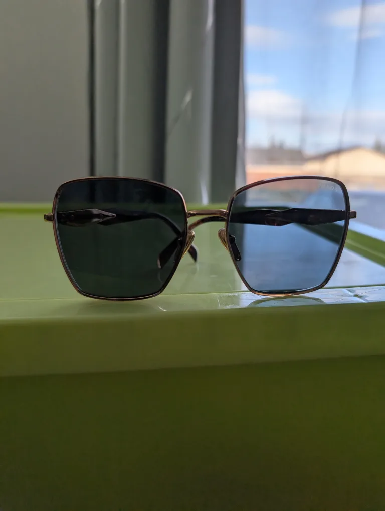 🧡Prada Milano Sunglasses SPR 64Z thumbnail