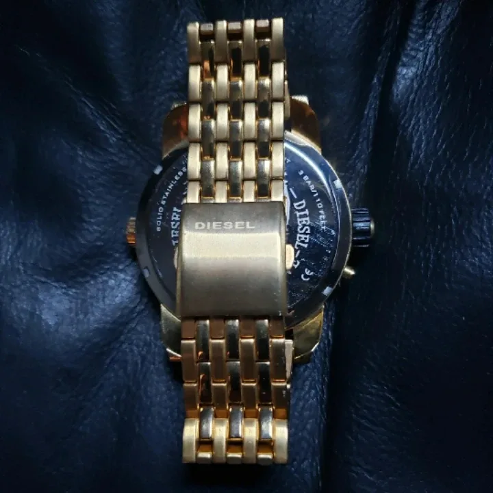 Diesel DZ7293 Gold Watch image indicator(6)