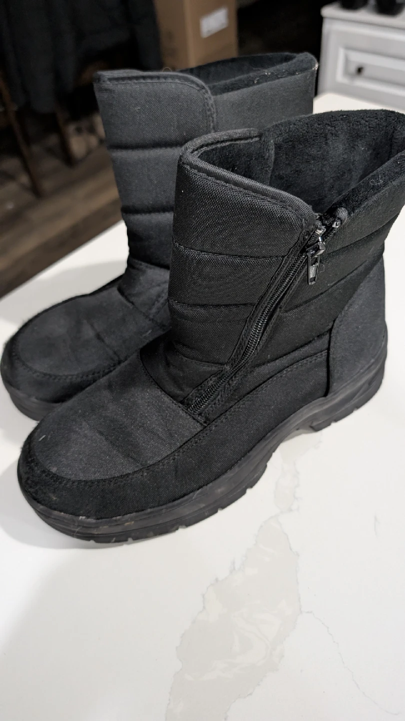 insulated Black Winter Boots with Zipper - photo 3