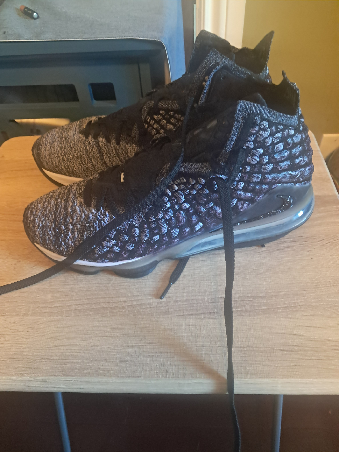 Nike LeBron 17 Basketball Shoes