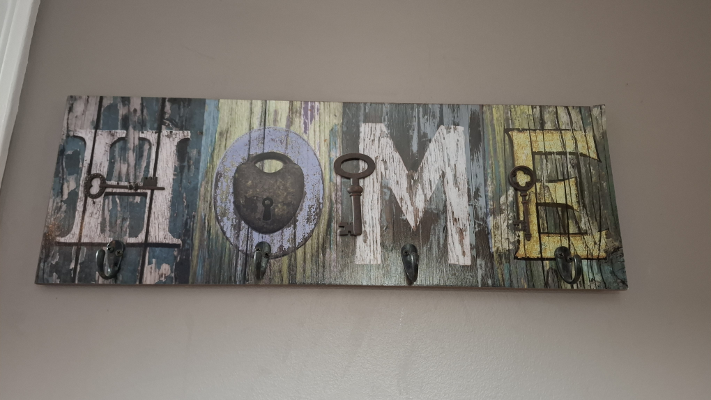 Rustic HOME Key Holder