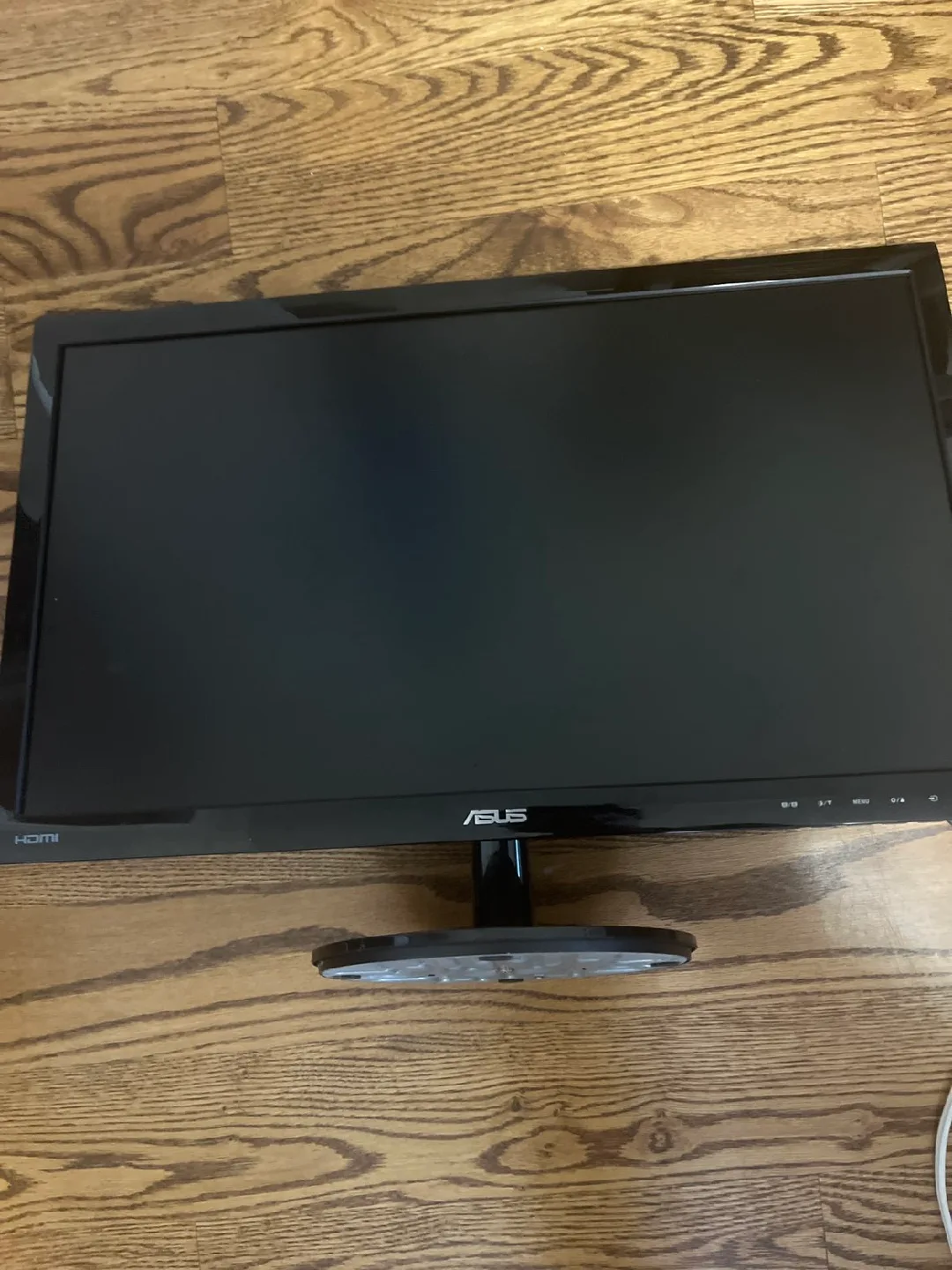 PC Gaming Setup: Custom Build, Keyboard, Mouse, Monitor image indicator(3)