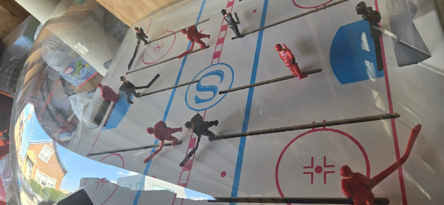 Slapshot Bubble Hockey Table Game 🥕 image indicator(2)