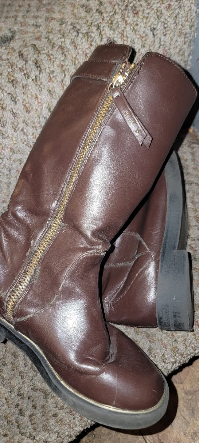 Brown Knee High Boots image indicator(3)