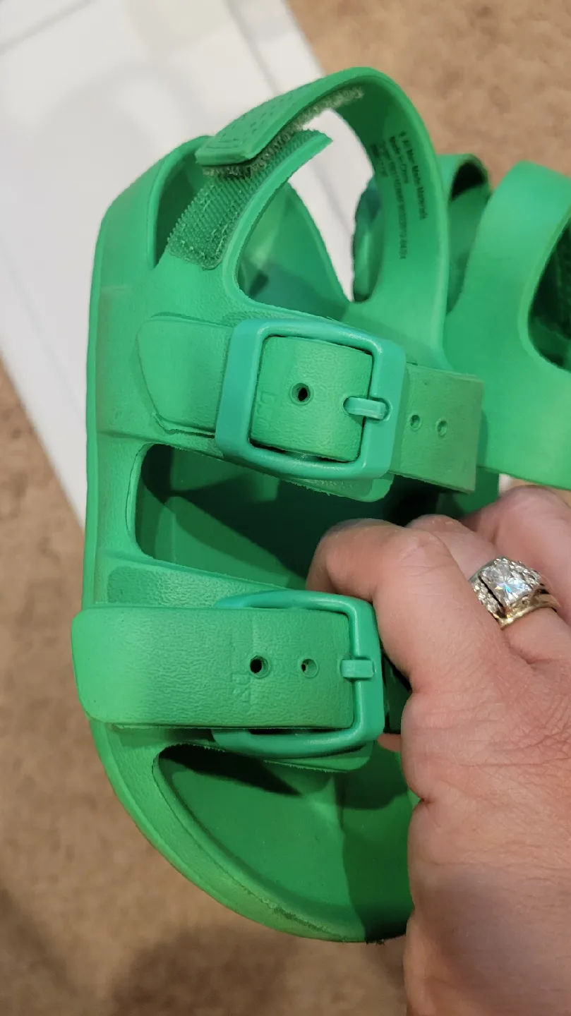 Cat & Jack Green Sandals Size 8 Toddler image indicator(6)