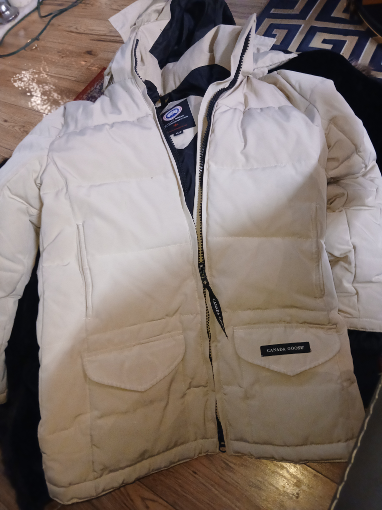 Canada Goose Padded Jacket - Size XS