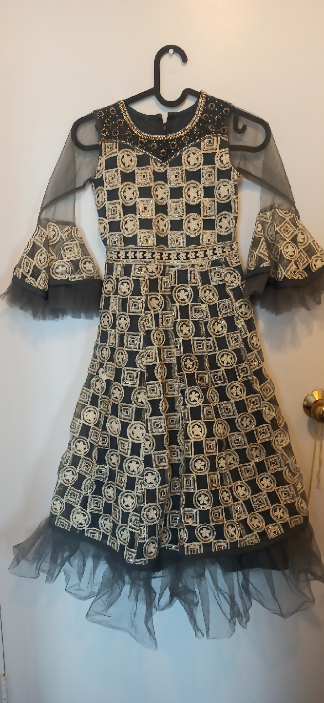 Girl's grey colour dress with stone and embroidery . 6-8yrs