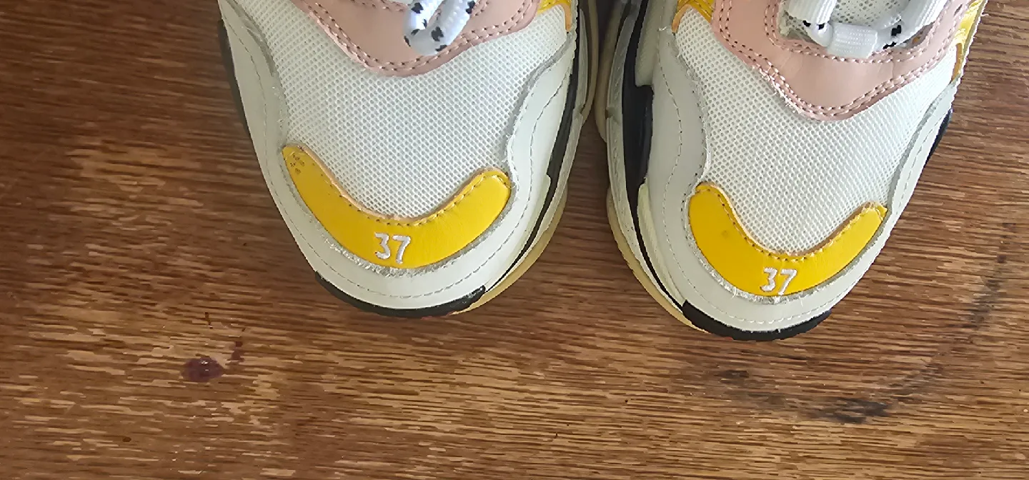 Balenciaga Triple S Sneakers - Size 37 image indicator(5)