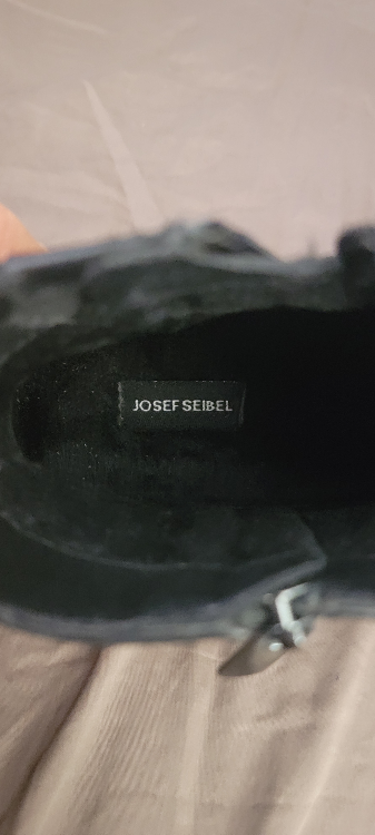 Josef Seibel Black Leather Ankle Boots - Size 40 - photo 5