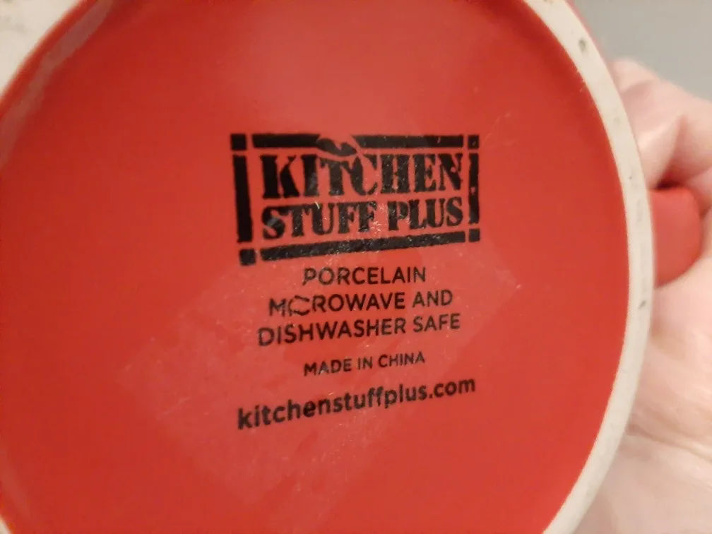 Large Red Porcelain Mug with Lid image indicator(5)