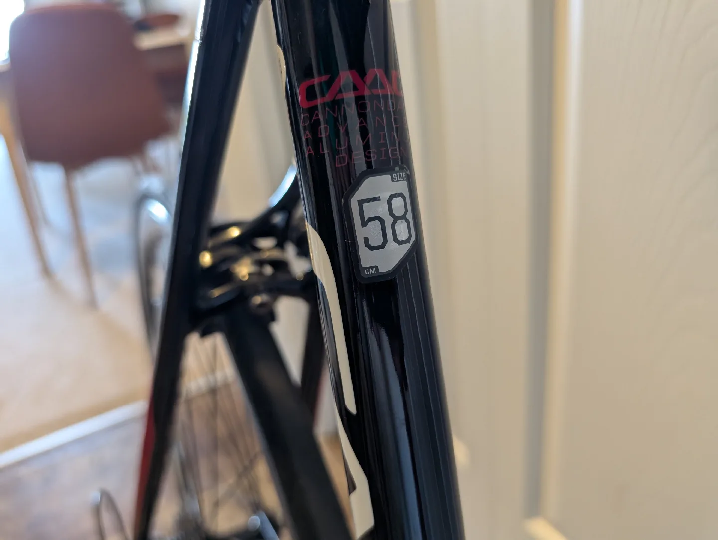 Cannondale CAAD8 Road Bike - 58cm image indicator(3)