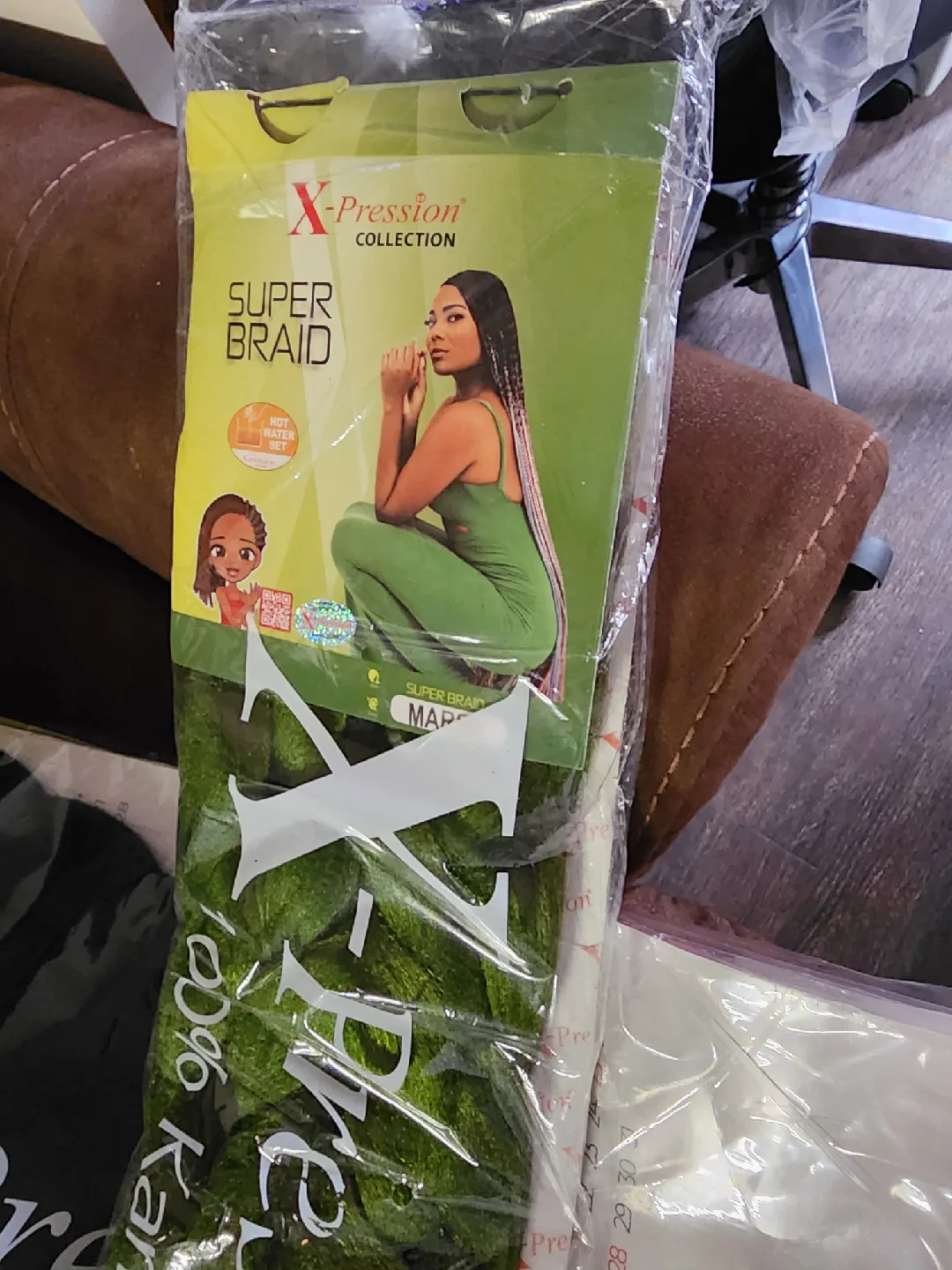 X-Pression Super Braid - Marsh Green image indicator(2)