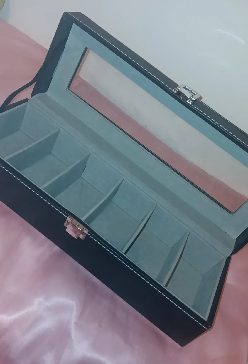 Black Leather 5 Slot Jewelry Box image indicator(4)