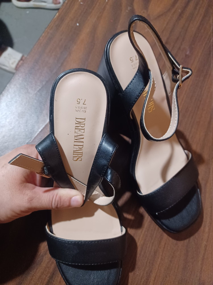 Dream Pairs Black Platform Heels - Size 7.5 - photo 4