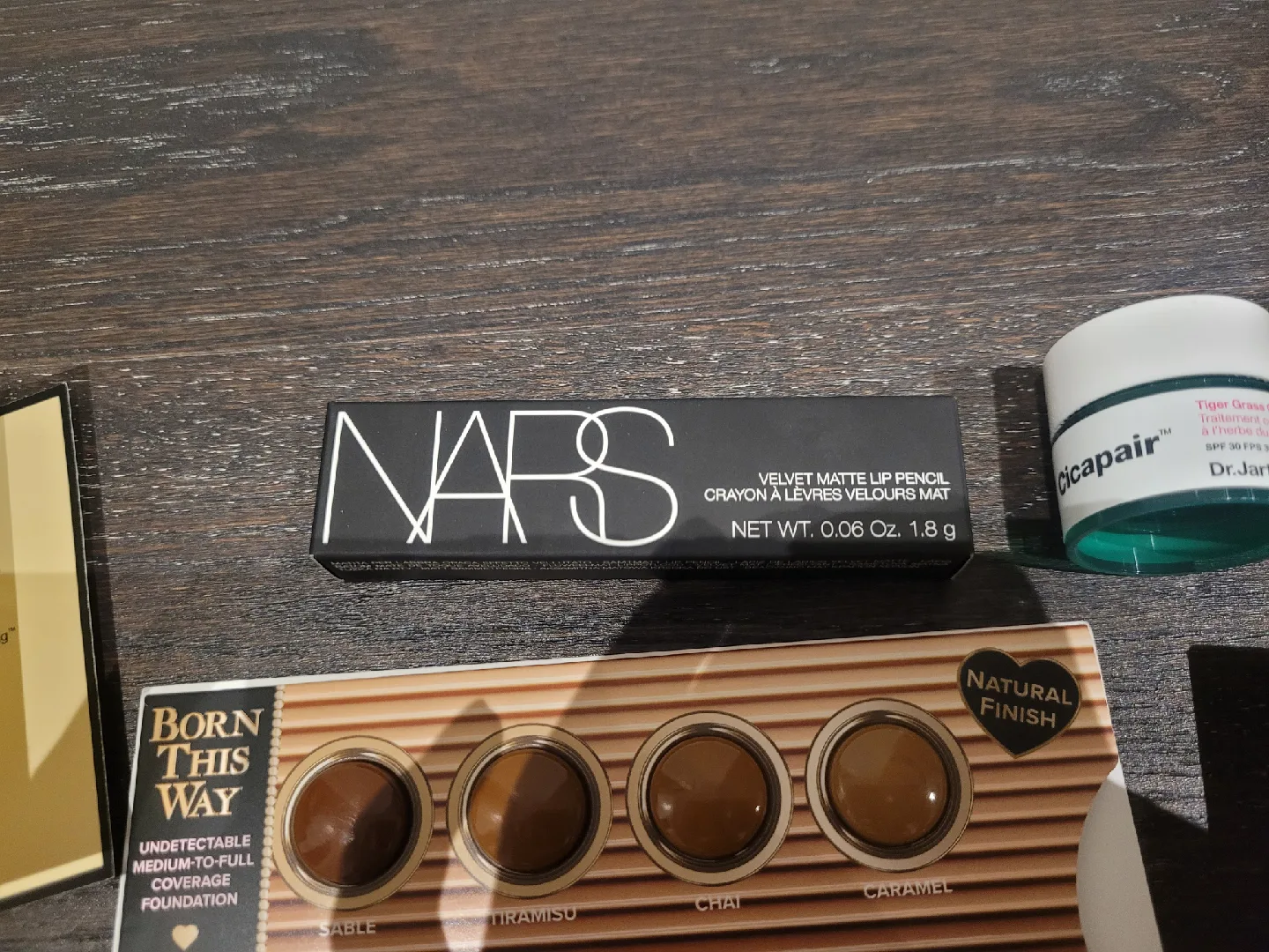 All Brand New Makeup Bundle image indicator(3)