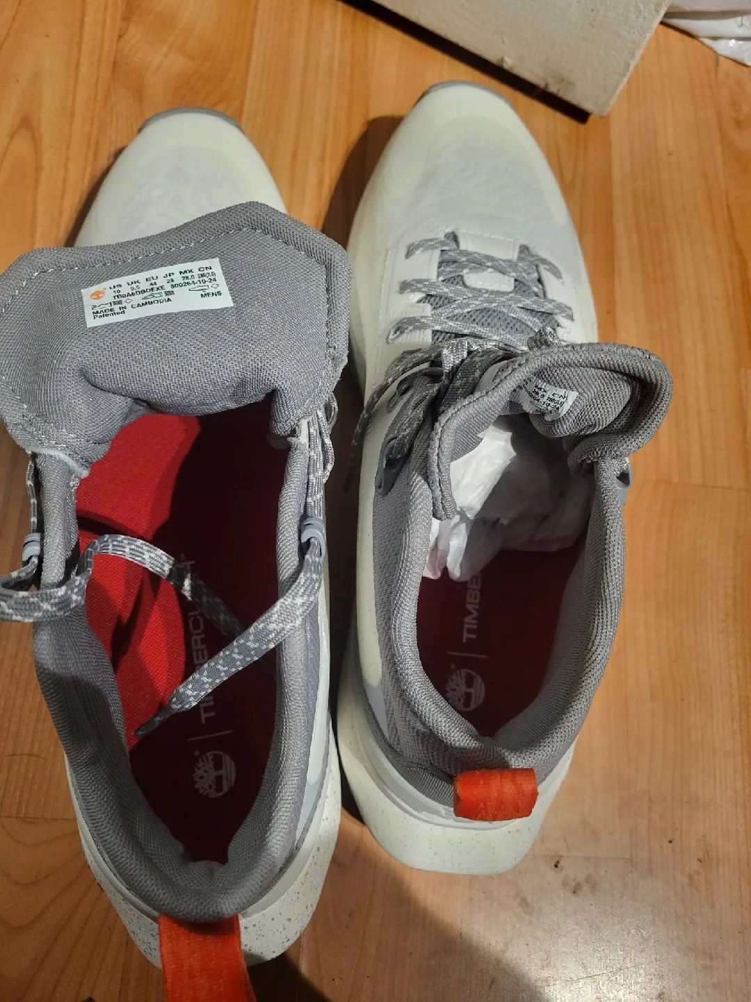 Timberland TB0A6DBDXE Hiking Shoes - US 10 image indicator(2)