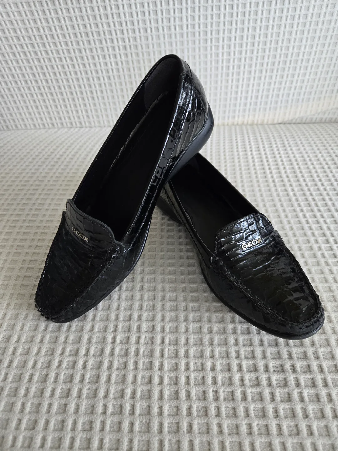 Geox Black Leather Loafers thumbnail