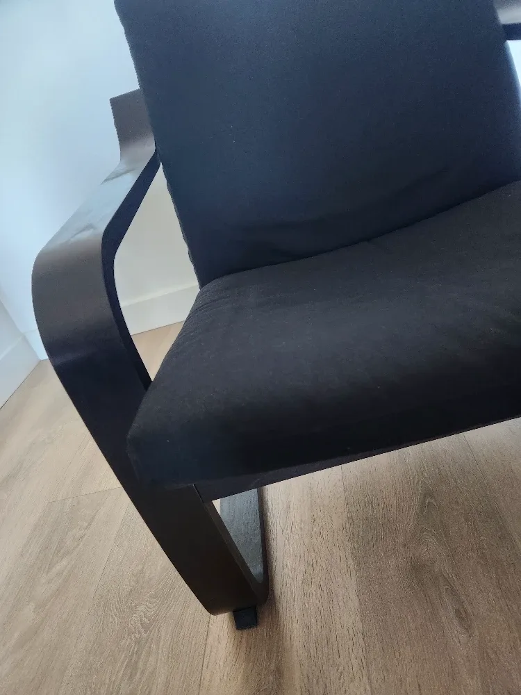Ikea Poang low-back chair - Black image indicator(6)