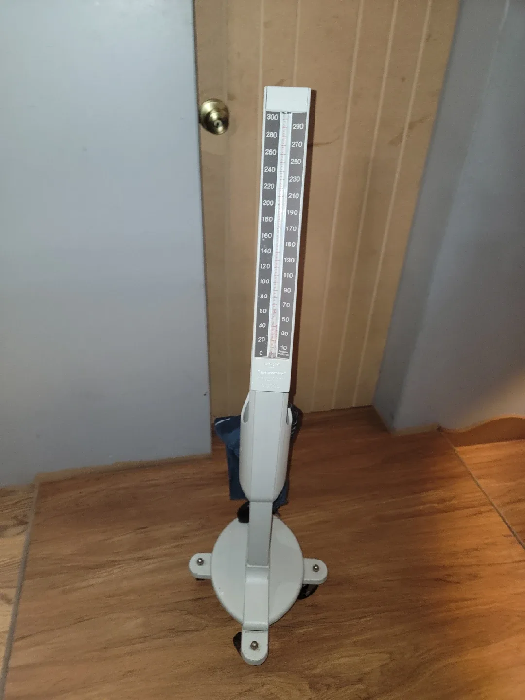 Baumanometer Standby Sphygmomanometer image indicator(3)