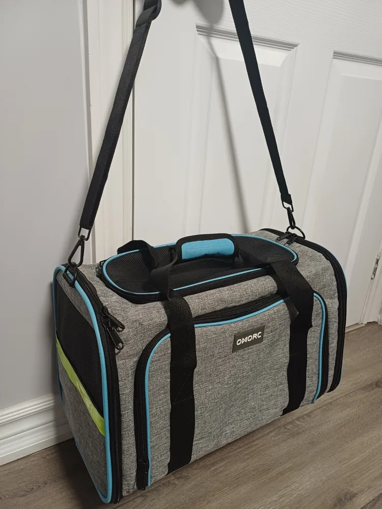 Omorc Pet Carrier - Grey & Blue thumbnail