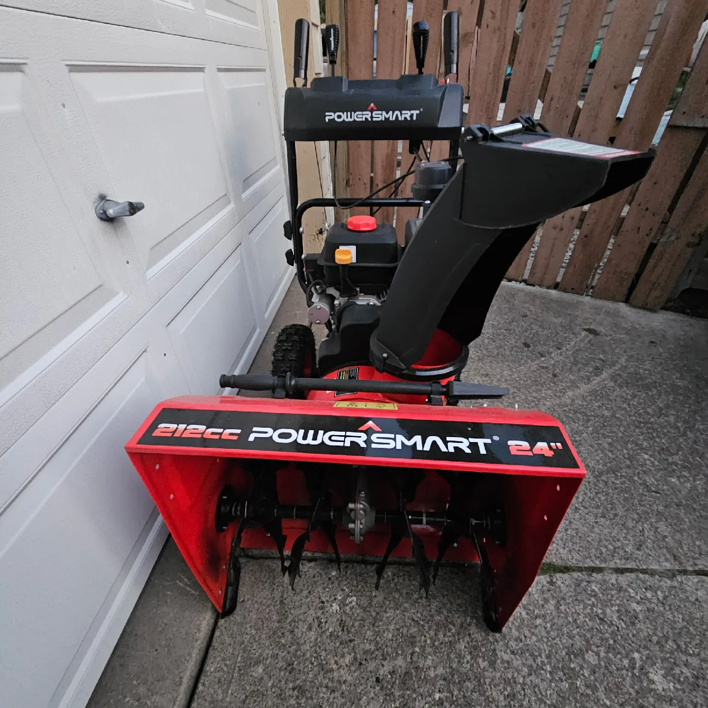 PowerSmart DB7624E60 24" Two-Stage Gas Snow Thrower image indicator(2)