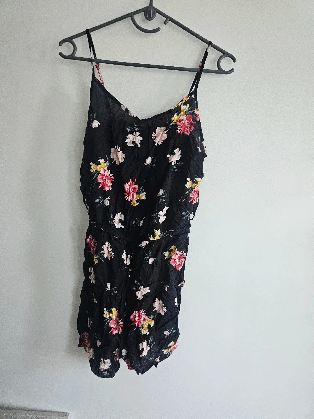 Oneye Floral Romper - Size M image indicator(7)