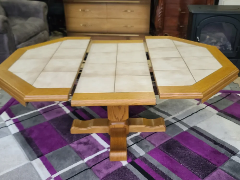 Executive Octagon Oak & Tile Top Coffee Table image indicator(6)