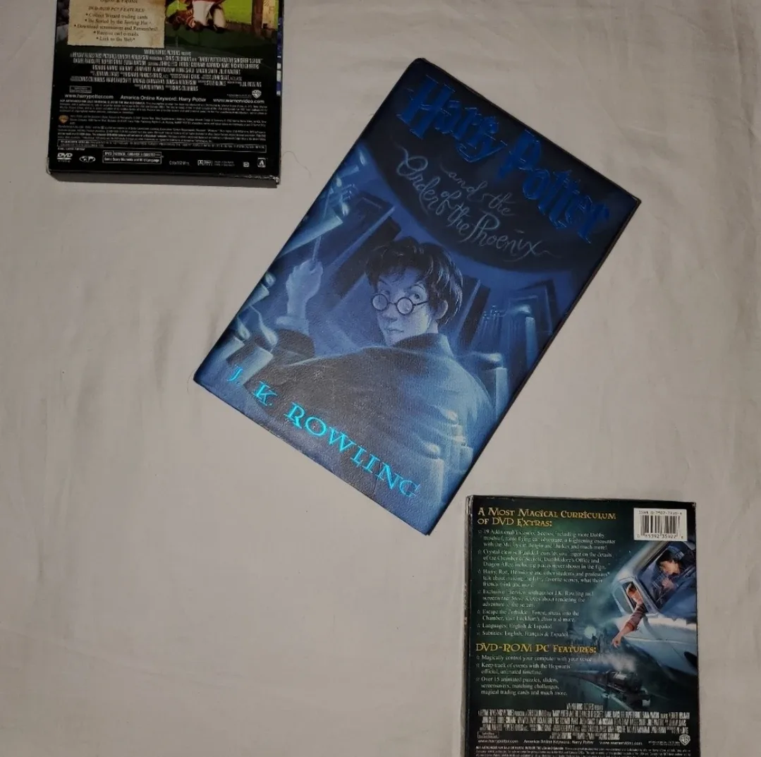 Harry Potter DVD Bundle of 3 (2 DVDS & 1 Book) image indicator(2)